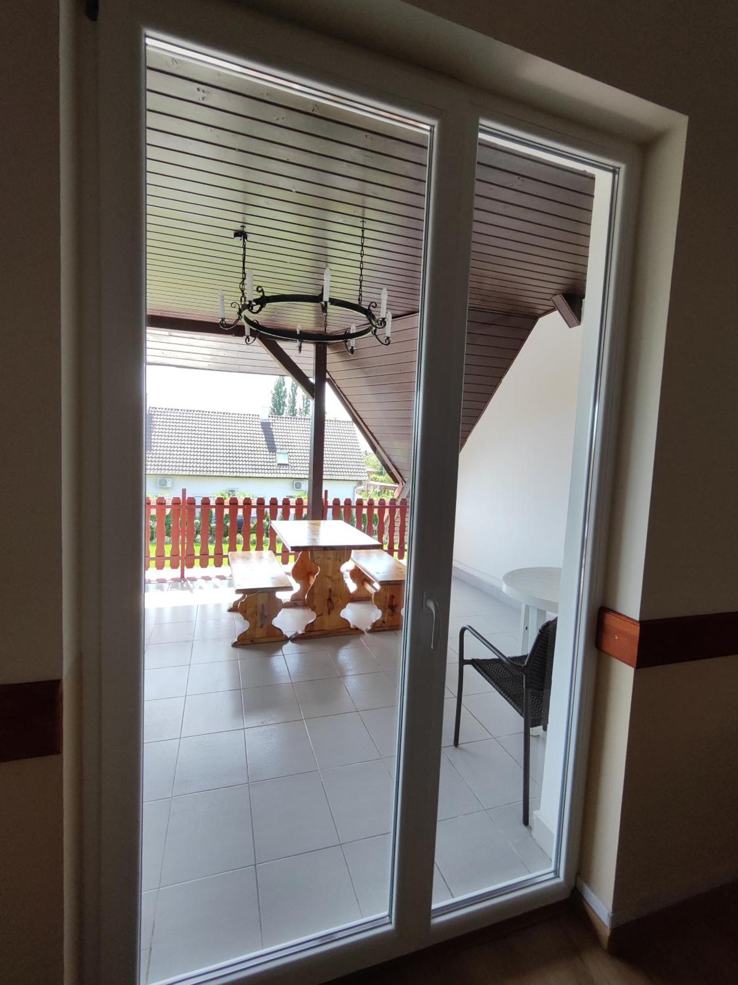 Havasi Üdülőház Gyenesdiás Esterno foto